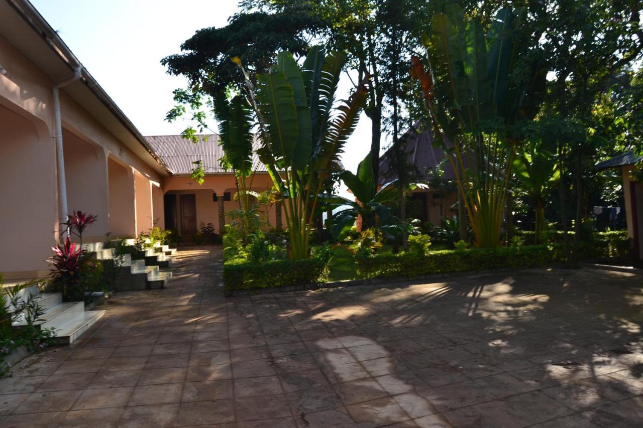 Serene Mountain Lodge Marangu Екстер'єр фото